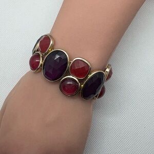 Statement Gold Tone & Jewel Tone
Stretch Bracelet - Red, Cranberry, Purple
